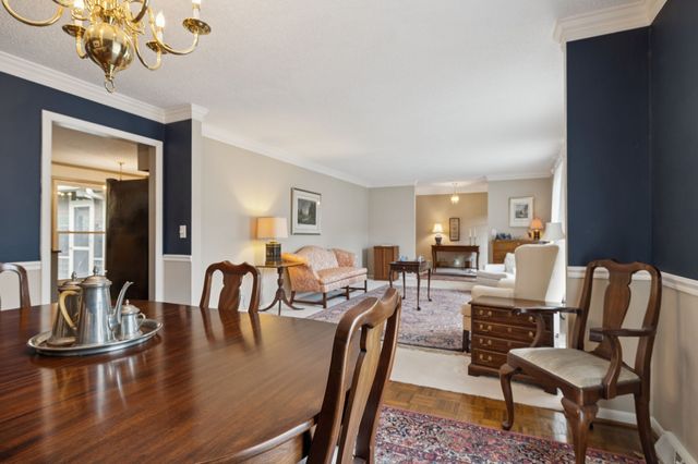 6601 Harcourt Cir, Nashville, TN 37205