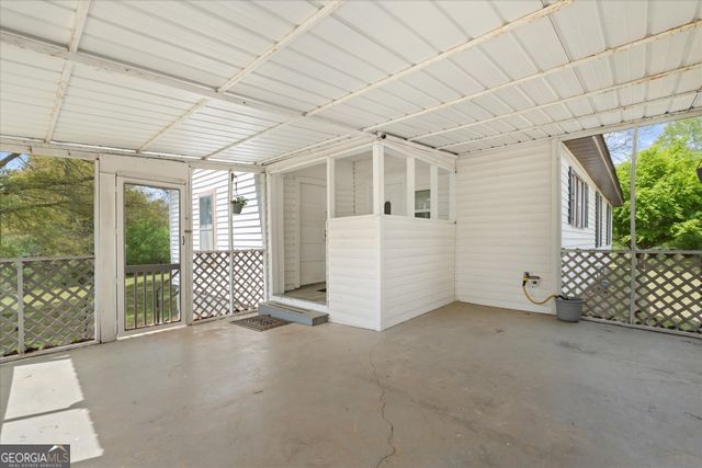 1423 Beulah Church Road, Carrollton, GA 30117