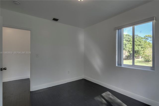 14115 NW 5th Ave 1, Miami, FL 33168