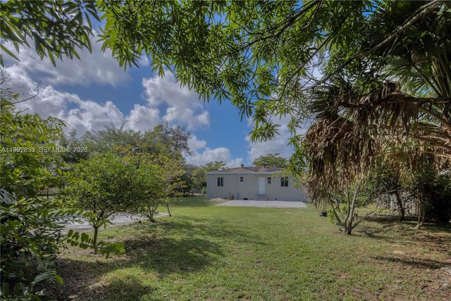 14115 NW 5th Ave 1, Miami, FL 33168