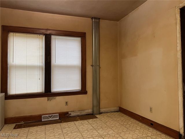 4740 Burleigh Road, Garfield Heights, OH 44125