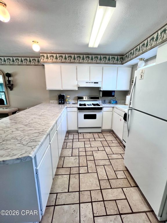 Image 10 of property listing at 130 Linda Marie Lane, Panama City Beach, FL 32407