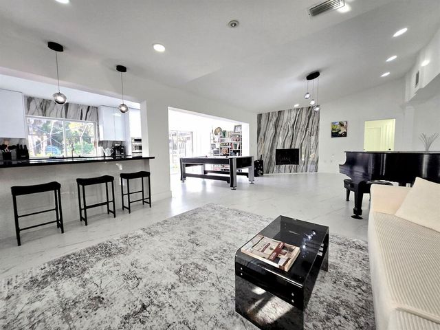 12231 Areaca Drive, Wellington, FL 33414