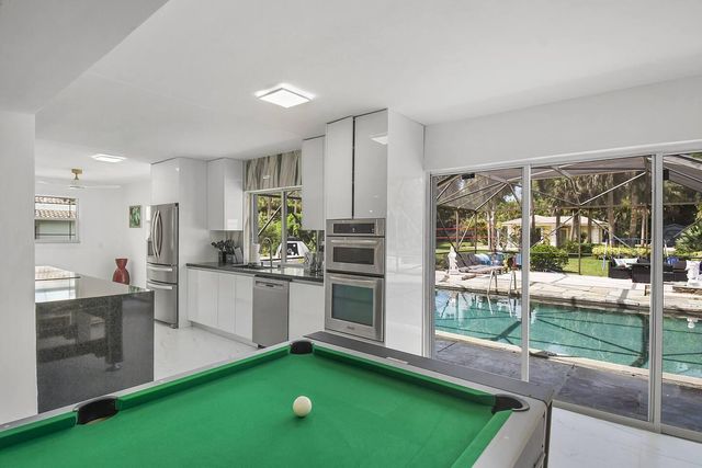 12231 Areaca Drive, Wellington, FL 33414