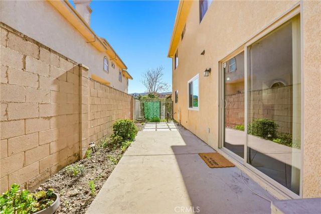 7006 Valmont B, Tujunga, CA 91042