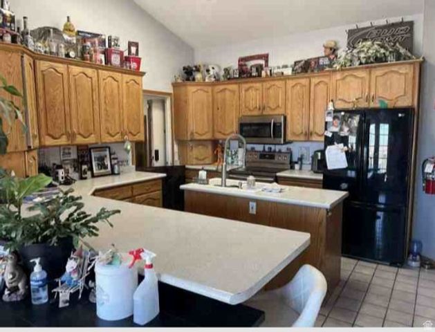 7586 W MOUNTAIN TOP RD, Herriman, UT 84096