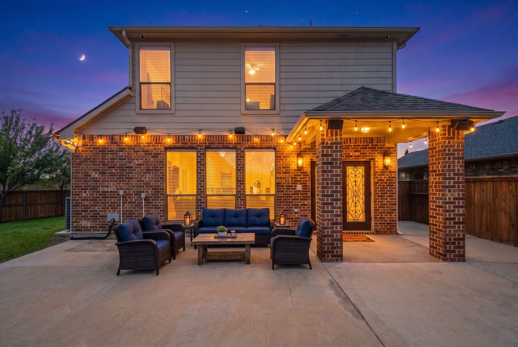 1144 Kielder Court, Fort Worth, TX 76134 — photo 2