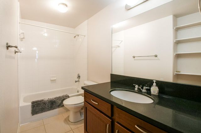 6655 W Sam Houston Parkway S 3K, Houston, TX 77072