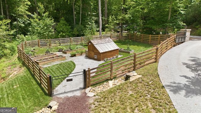 383 Bull Frog Lane, Clayton, GA 30525