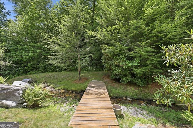 383 Bull Frog Lane, Clayton, GA 30525