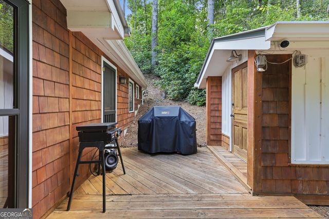 383 Bull Frog Lane, Clayton, GA 30525