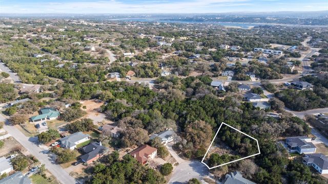 2900 Ticonderoga CV, Lago Vista, TX 78645
