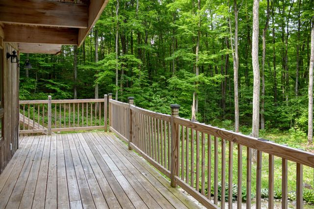 2481 S Schomberg Road, Centerville Twp, MI 49653