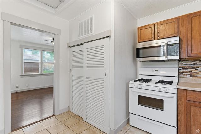 3855 GRANDVIEW DR, Ogden, UT 84403