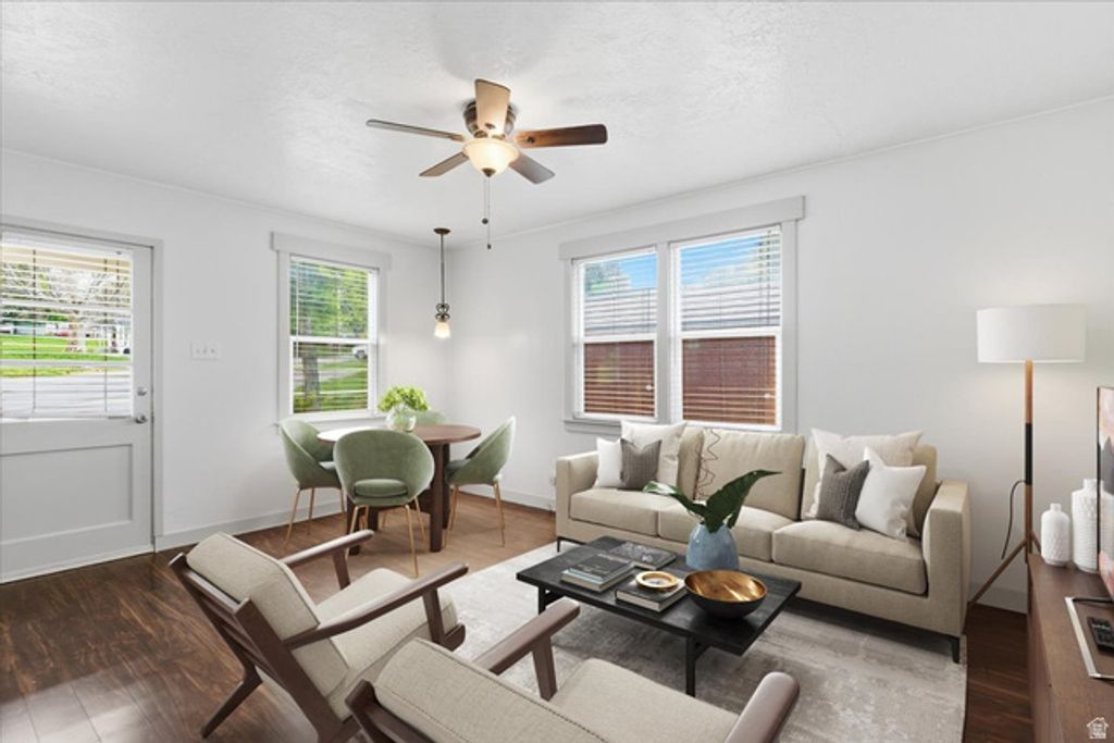 3855 GRANDVIEW DR, Ogden, UT 84403