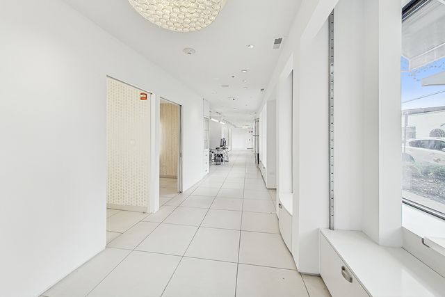 2611 Prairie Avenue, Evanston, IL 60201