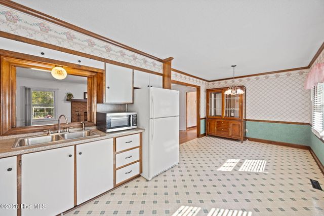 535 Sweet Gum Grove Church Road, Stokes, NC 27884