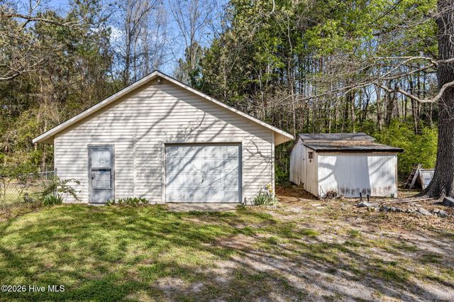 535 Sweet Gum Grove Church Road, Stokes, NC 27884