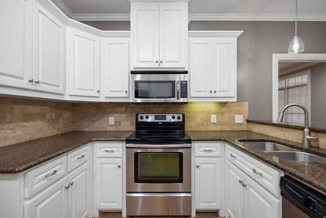 145 Madison Way, Ellerslie, GA 31807