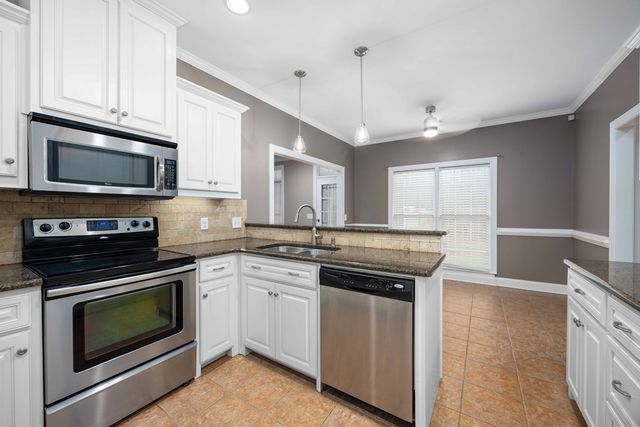 145 Madison Way, Ellerslie, GA 31807