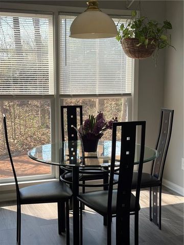 2572 Pembrooke Way, Lawrenceville, GA 30044