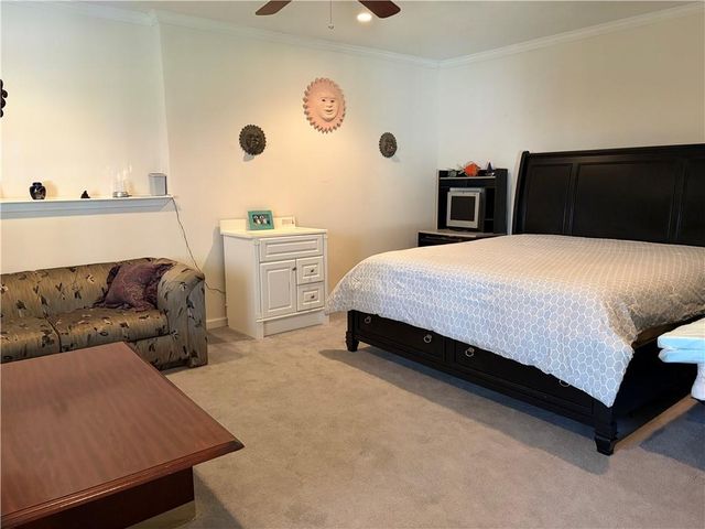 2572 Pembrooke Way, Lawrenceville, GA 30044