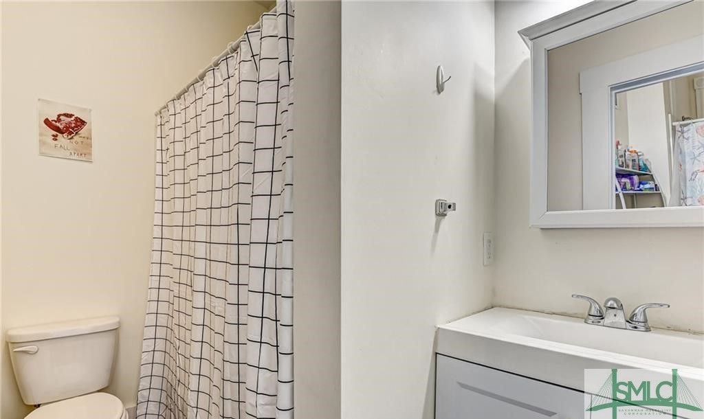 Image 16 of property listing at 1313 Whitaker Street, Savannah, GA 31401