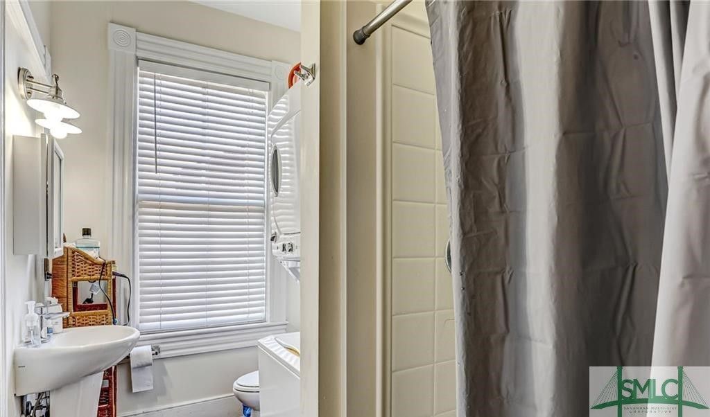 Image 26 of property listing at 1313 Whitaker Street, Savannah, GA 31401