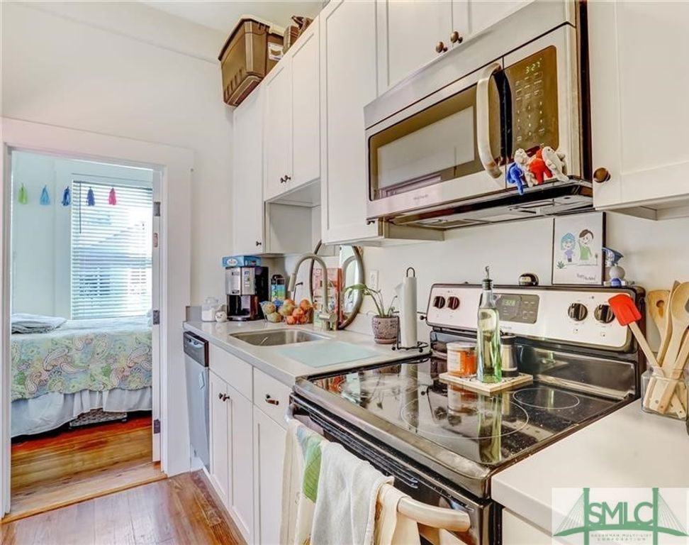 Image 4 of property listing at 1313 Whitaker Street, Savannah, GA 31401