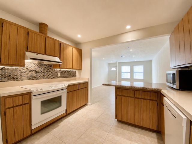 6171 ROGER Street, Jupiter, FL 33458