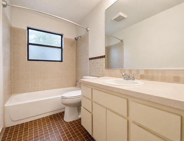 6171 ROGER Street, Jupiter, FL 33458