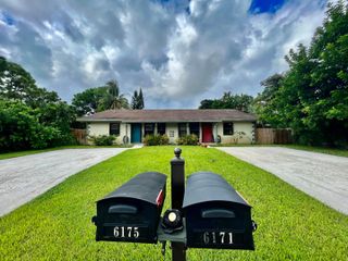 6171 ROGER Street, Jupiter, FL 33458