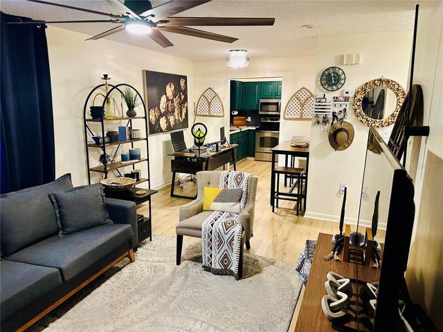 1802 W HOUSE STREET, Plant City, FL 33563