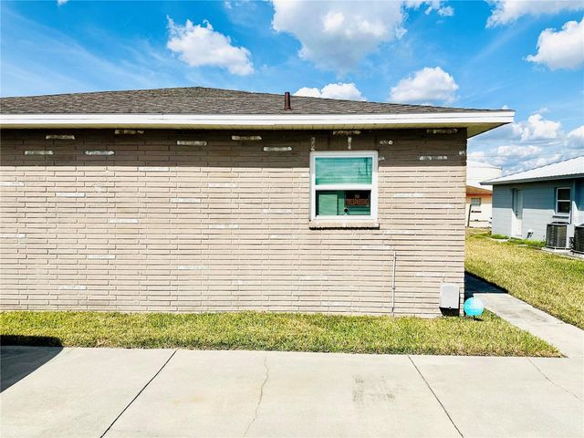 1802 W HOUSE STREET, Plant City, FL 33563