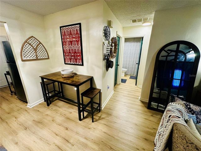 1802 W HOUSE STREET, Plant City, FL 33563