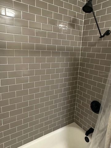 1802 W HOUSE STREET, Plant City, FL 33563