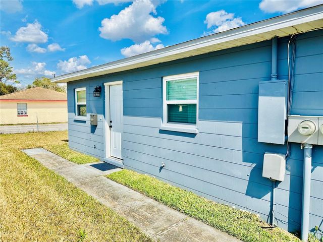 1802 W HOUSE STREET, Plant City, FL 33563