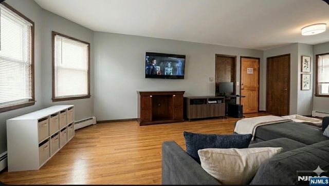 281 Main Street, East Rutherford, NJ 07073