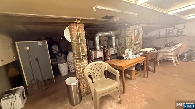 281 Main Street, East Rutherford, NJ 07073