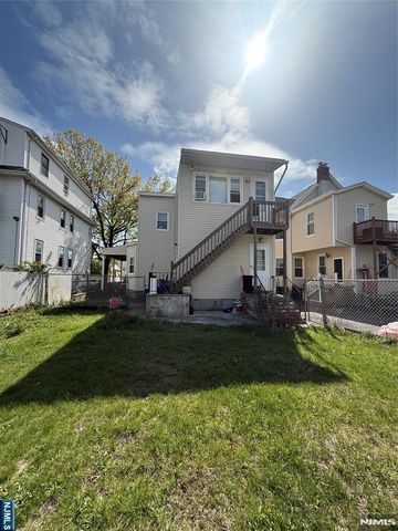 281 Main Street, East Rutherford, NJ 07073