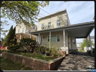 281 Main Street, East Rutherford, NJ 07073