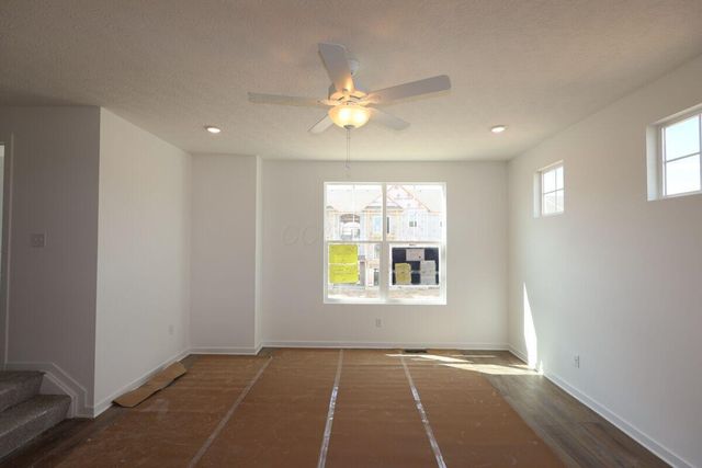 9224 Mount Drum Alley, Reynoldsburg, OH 43068