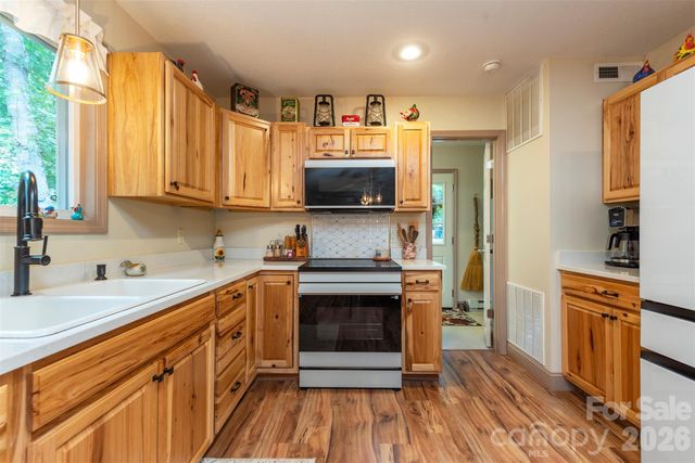 4895 Hudlow Road, Union Mills, NC 28167