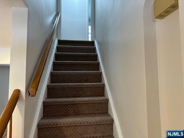 509 Spencer Drive, Wyckoff, NJ 07481