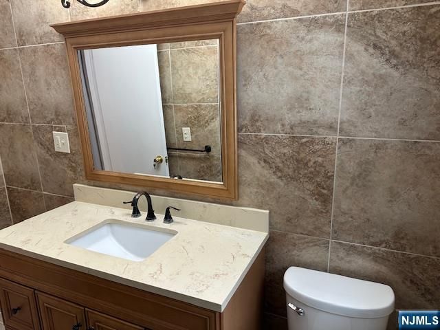 509 Spencer Drive, Wyckoff, NJ 07481