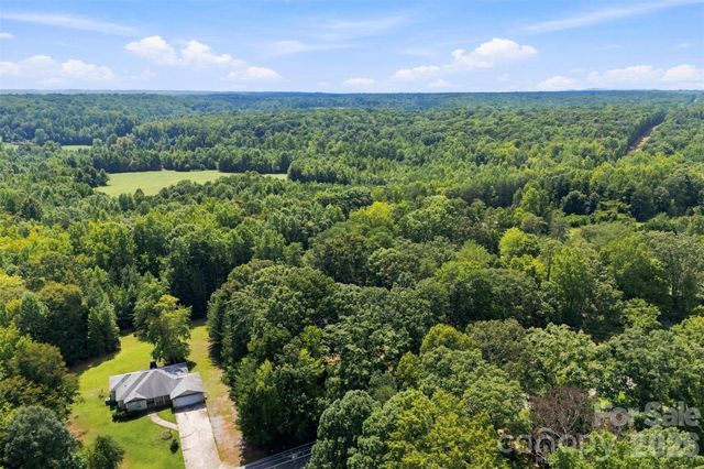 2840 Sparrow Springs Road, Gastonia, NC 28052