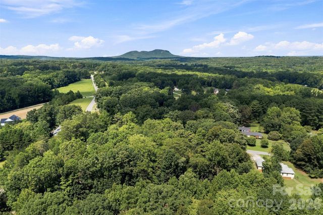 2840 Sparrow Springs Road, Gastonia, NC 28052