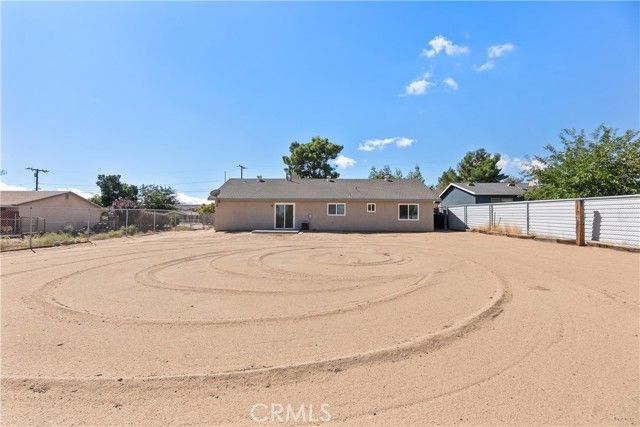 18742 Vine Street, Hesperia, CA 92345