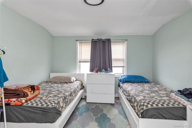 47 Murray Hill Street, Elmont, NY 11003