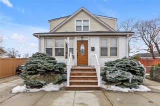 47 Murray Hill Street, Elmont, NY 11003